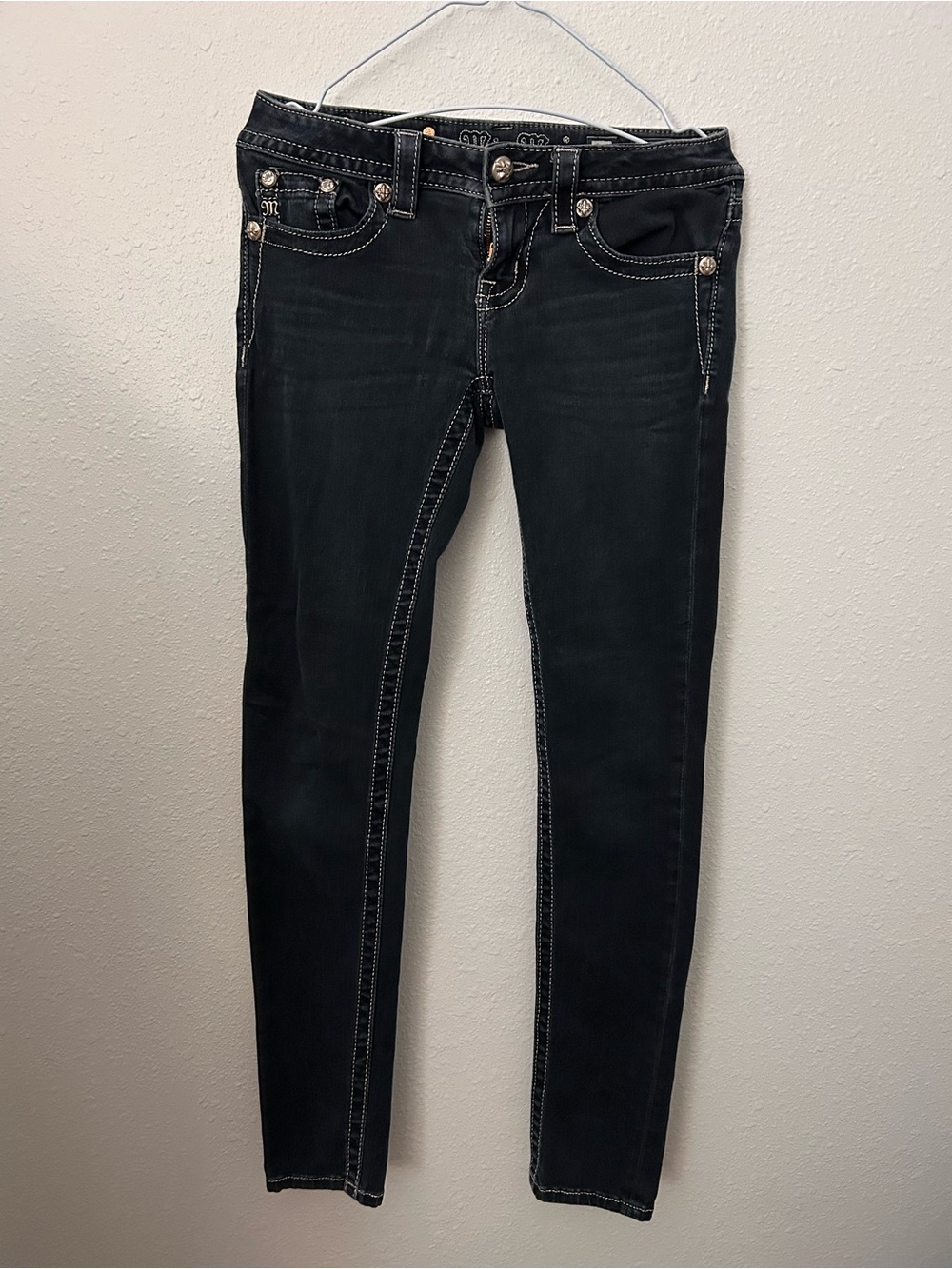 Miss Me dark wash Skinny Jeans with Contrast Stitching and embellishment